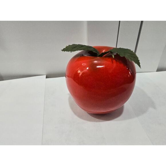 Vintage Glass Apple Figurine – Red Art Glass with Fabric Leaves - Picture 2 of 11